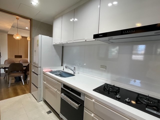 Sec. 2, Zhongshan N. Rd. 3LDK+Washitsu