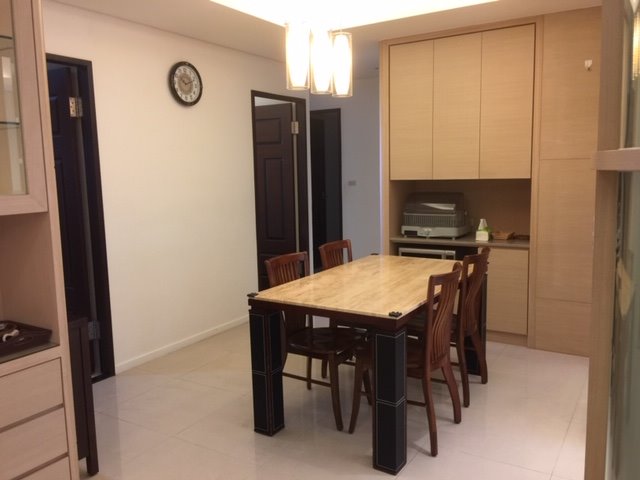 Sec. 1, Donghua St. 3LDK+Den