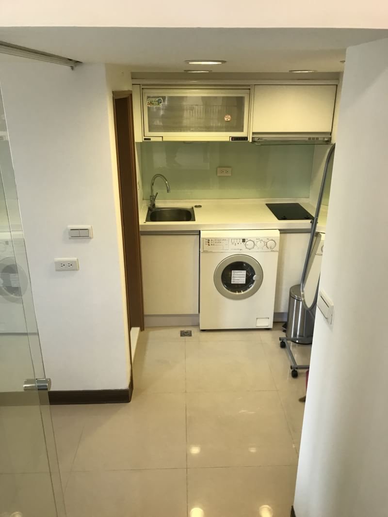 Chengdu Rd. 1LDK+Den