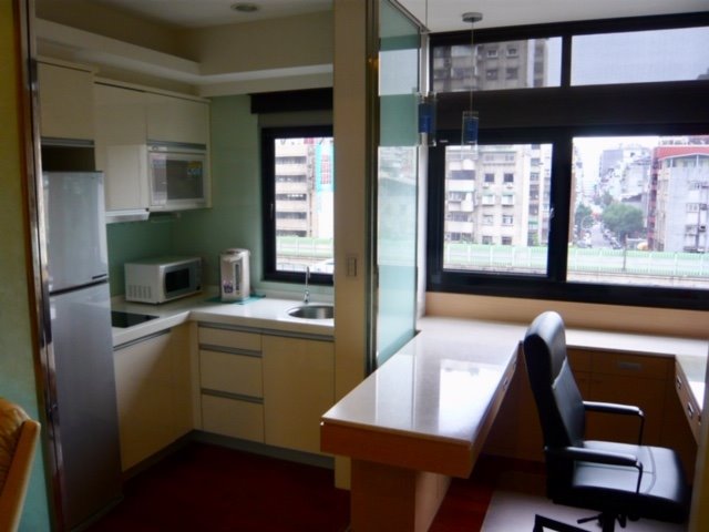 Sec. 2, Jianguo N. Rd. 2LDK+Storage