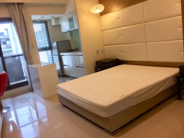 Sec. 2, Nanjing E. Rd. 1LDK